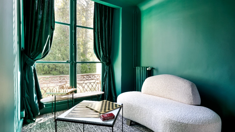 Hotel, Buildings Open to the Public, Restaurant, Chic