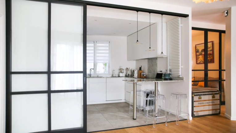 Industrial, Minimalist, Flats / Apartments, Kitchen, Chic