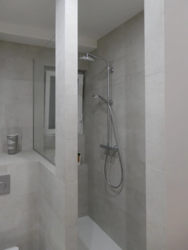 Minimalist, Contemporary, Flats / Apartments, Bathroom