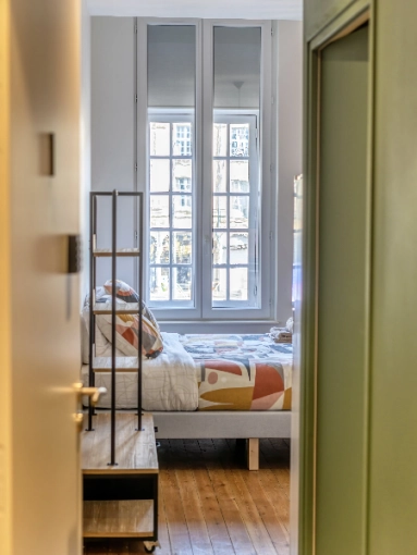 Commercial Buildings, Buildings Open to the Public, Vintage, Chic