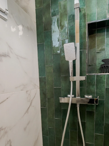 Contemporary, Flats / Apartments