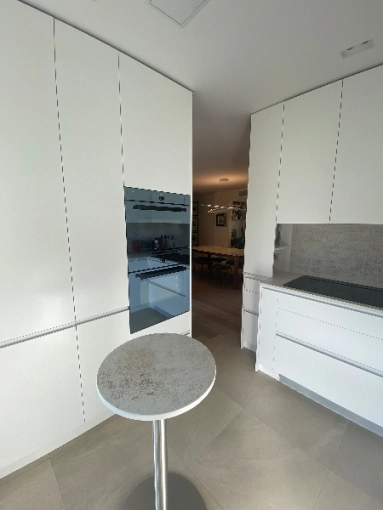 Contemporary, Kitchen