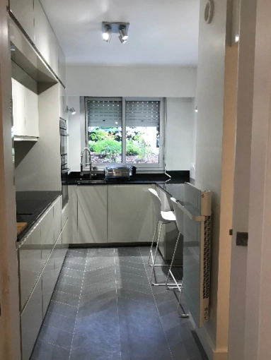 Contemporary, Kitchen