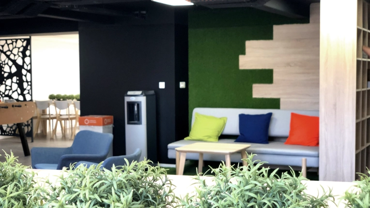 Contemporary, Commercial Buildings, Buildings Open to the Public, Nature