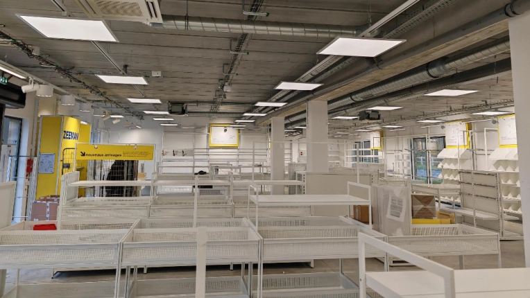 Minimalist, Contemporary, Retail / store, Buildings Open to the Public