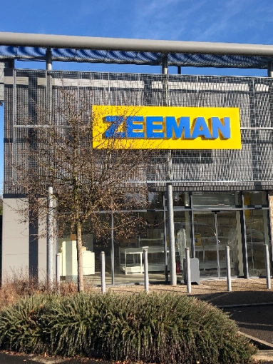 Minimalist, Contemporary, Retail / store, Buildings Open to the Public