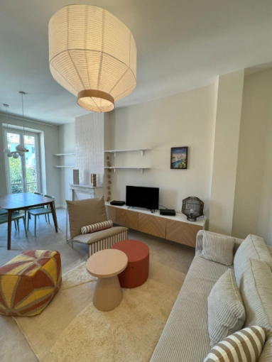 Contemporary, Flats / Apartments, Vintage, Chic, Living room