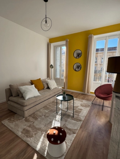 Contemporary, Chic, Living room