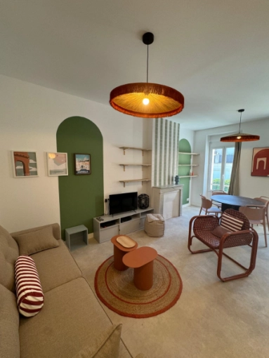 Contemporary, Flats / Apartments, Chic, Living room