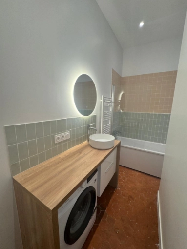 Contemporary, Flats / Apartments, Vintage, Bathroom, Chic