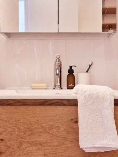 Japanese, Flats / Apartments