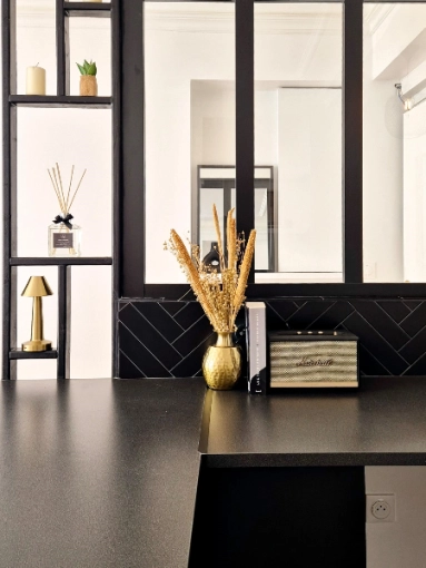 Flats / Apartments, Chic