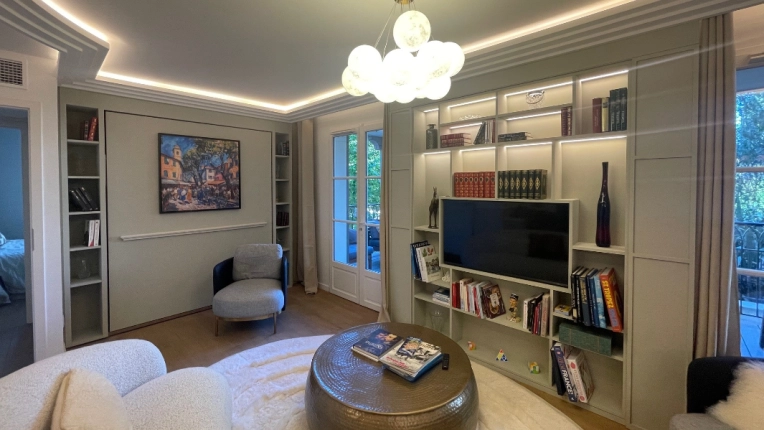 Contemporary, Flats / Apartments, Chic, Living room