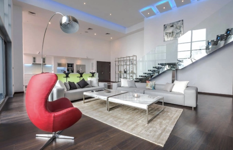 Contemporary, Flats / Apartments