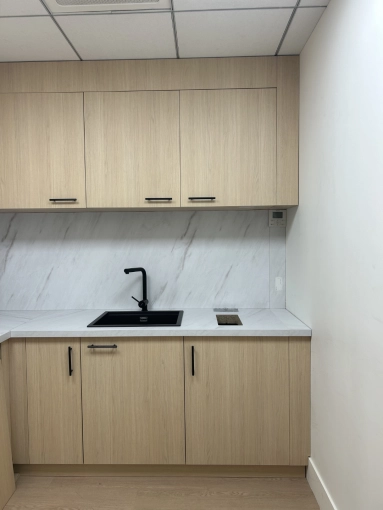 Contemporary, Commercial Buildings, Buildings Open to the Public, Kitchen, Chic