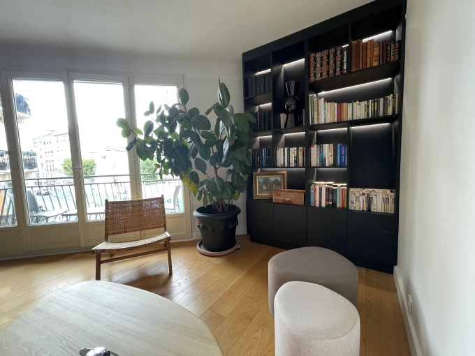 Contemporary, Flats / Apartments, Living room