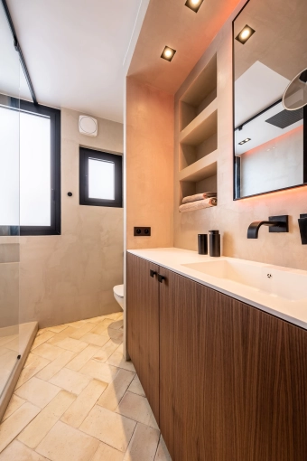 Minimalist, Flats / Apartments, Bathroom