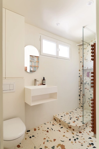 Minimalist, Flats / Apartments, Vintage, Bathroom