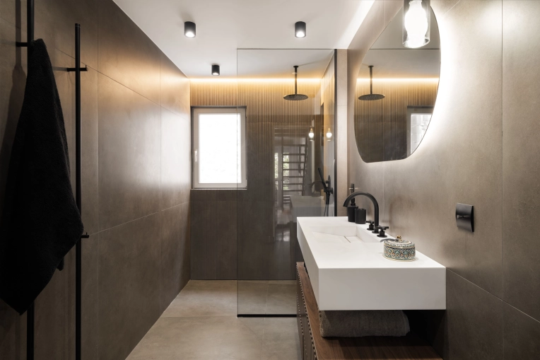 Industrial, Minimalist, Flats / Apartments, Bathroom