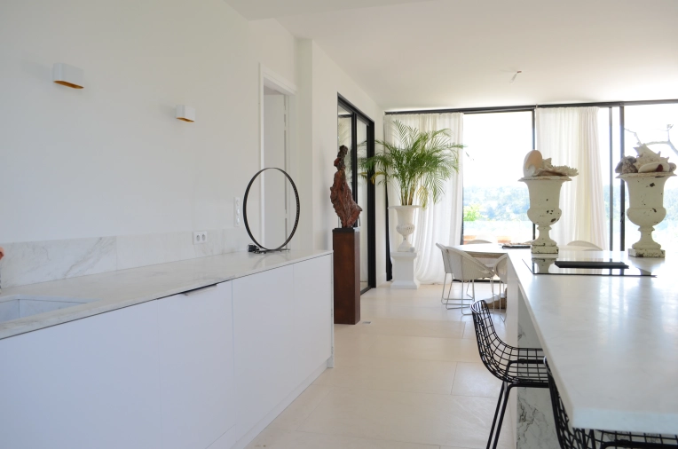 Minimalist, Contemporary, Kitchen, Chic, Consultation Visit, Full Project, Coach shopping, Shopping list