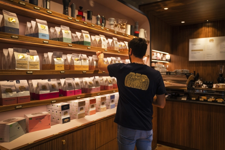 Contemporary, Restaurant, Full Project