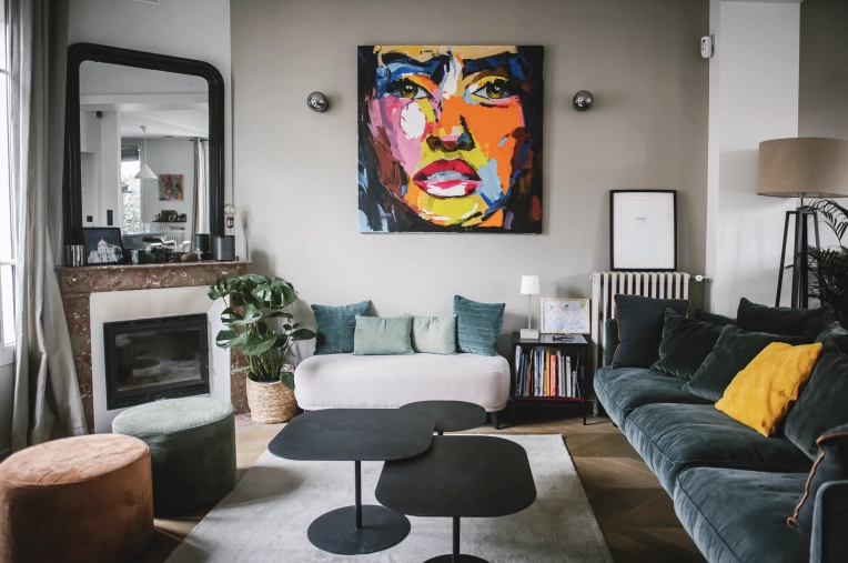 Commercial Buildings, Chic, Full Project