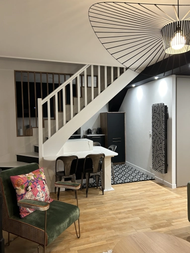 Contemporary, Flats / Apartments, Chic, Full Project