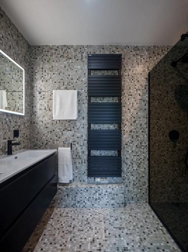 Contemporary, Bathroom