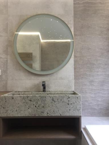 Minimalist, Bathroom