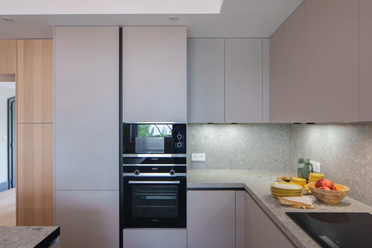 Contemporary, Kitchen