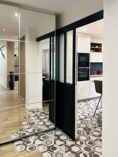 Industrial, Contemporary, Flats / Apartments