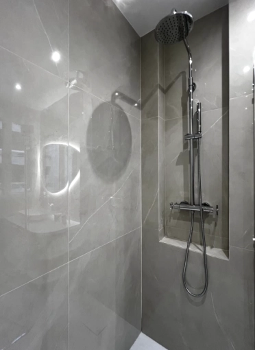 Contemporary, Bathroom, Chic, Full Project