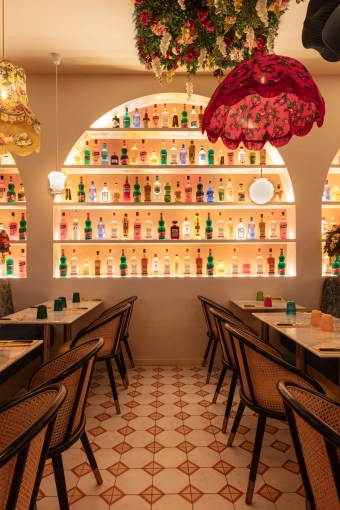 Contemporary, Restaurant, Full Project