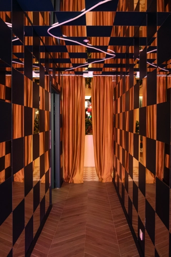 Contemporary, Restaurant, Full Project