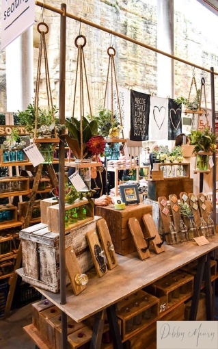 Rustic, Bohemian, Buildings Open to the Public, Chic, Nature, Feng Shui, Consultation Visit, Full Project, Remote Coaching, Event Decor, Coach shopping, Creation of exclusive furniture, Shopping list, 3D ambiance, Plan