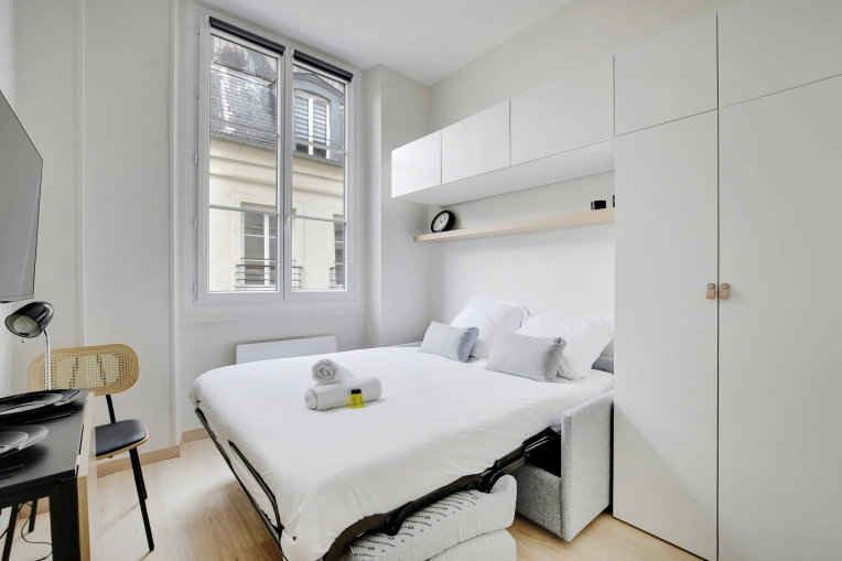 Minimalist, Contemporary, Tiny house