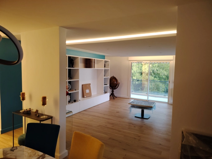 Contemporary, Flats / Apartments, Chic, Feng Shui, Full Project