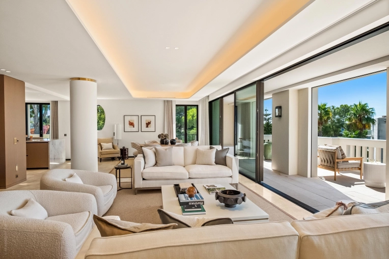 Contemporary, Flats / Apartments, Consultation Visit, Full Project, Creation of exclusive furniture, Shopping list, 3D ambiance, Plan