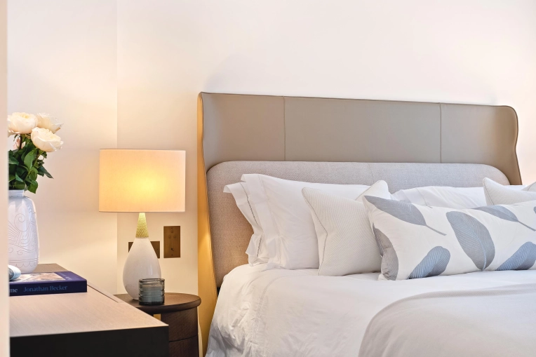 Contemporary, Room, Consultation Visit, Full Project, Creation of exclusive furniture, Shopping list, 3D ambiance, Plan