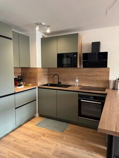 Flats / Apartments