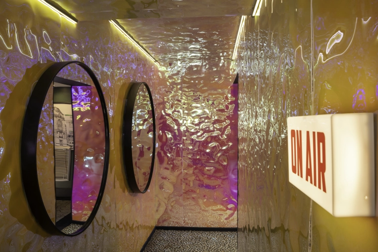 Contemporary, Buildings Open to the Public, Vintage, Maximalist, Full Project