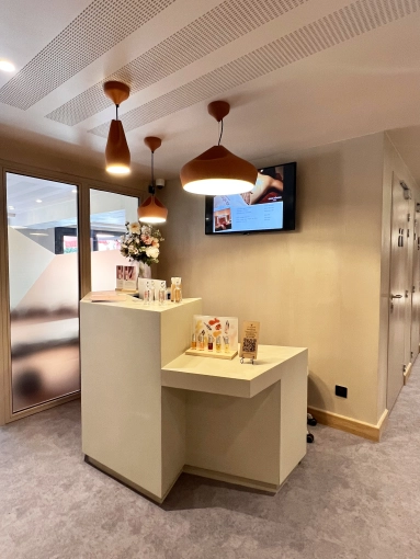 Contemporary, Retail / store, Full Project, Creation of exclusive furniture, Renovation