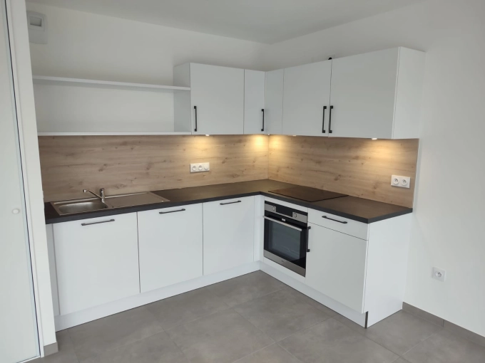 Kitchen, Living room
