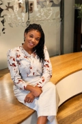 Gaelle SOM MAYIMECK GLORIOUS INTERIOR DESIGN